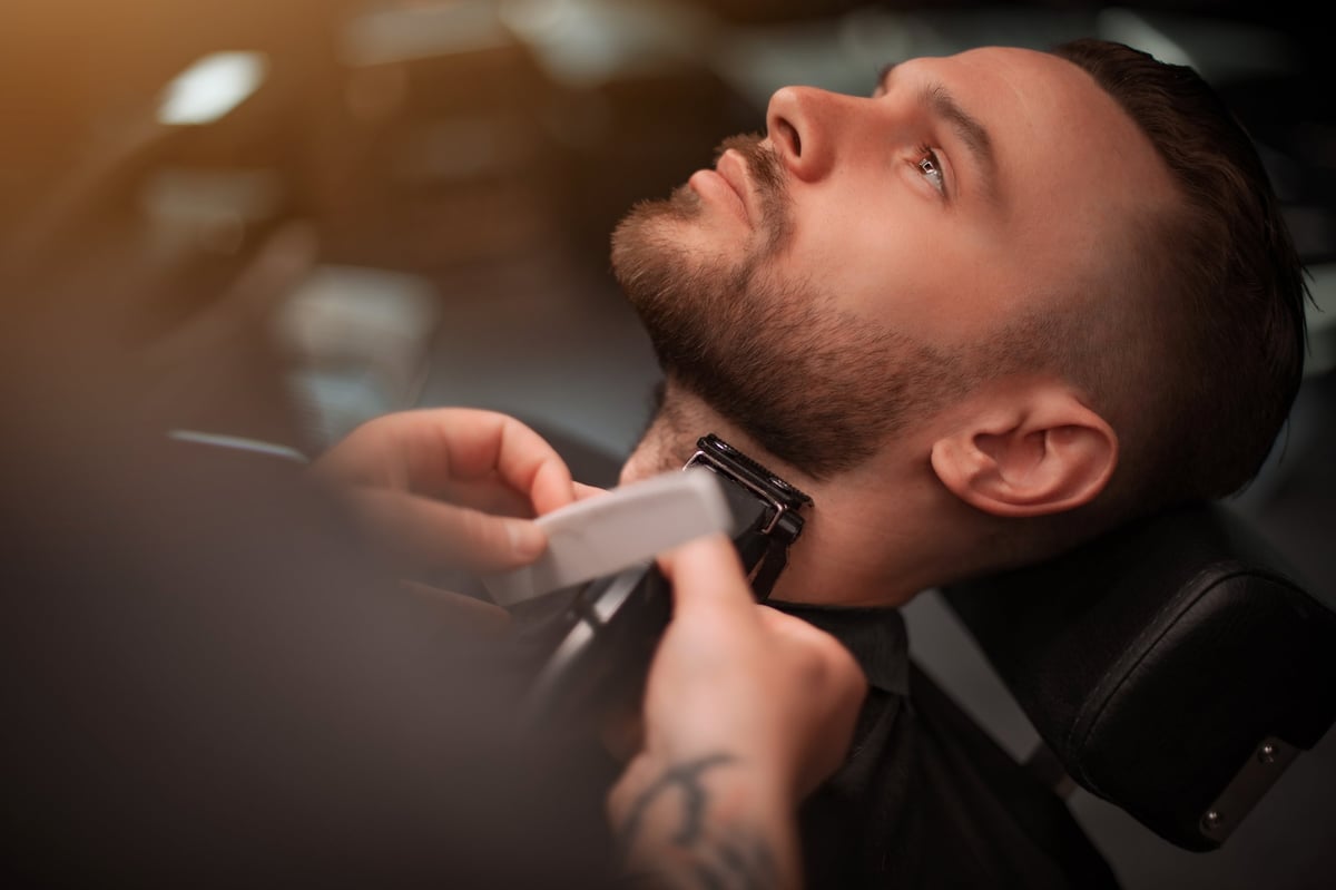 Neck & Beard Work at Classic Cutz Barbershop